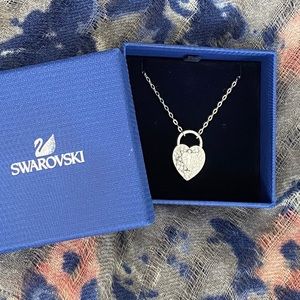 🩷HOST PICK🩷 Swarovski Surely Heart Necklace